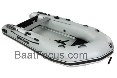 Quicksilver 320 Sport Spesifikasjoner og anmeldelser